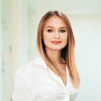 Karolina Bredlowska