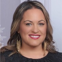 Lisa Jaworski, Mba