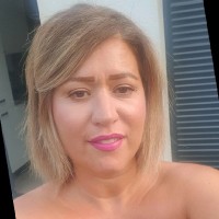 NAZILA ROBERT