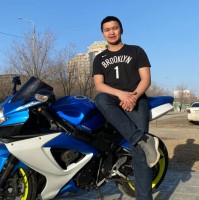 Женис Бисенбаев