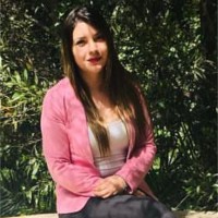 Geraldine Rosas
