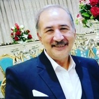 منوچهر منزه