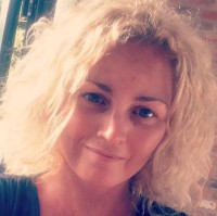 Sarah Knight