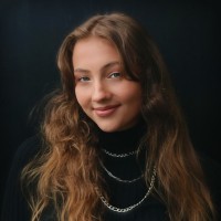 Eve Diana Topolovsek Newton