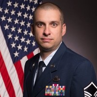 Christopher J Bloom