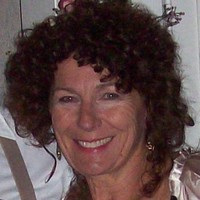 Gayle Woodruff