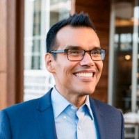 Ernesto Aguilar