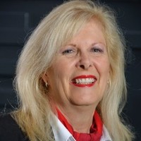 Lorraine Ryan