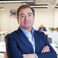 Iain Barnett