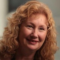 Lynne Collins