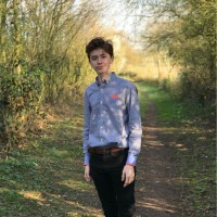 Tobias Mills