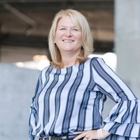 Suzanne Metzgar