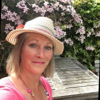 Sandra Kelly