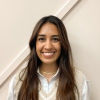 Karen Campos, Ches
