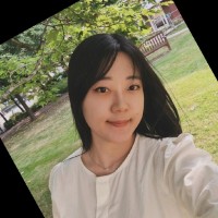 Yeajin Lee