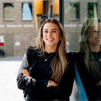 Floortje Van Der Meer