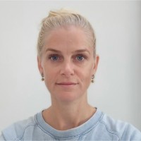 Eva Van Roode
