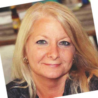 Christine Nicholes