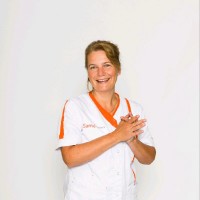 Alinde Van Dam