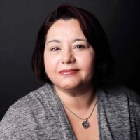 Sandra Kelly, Ma