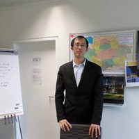 张立龙