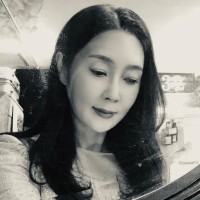 Rosa Feng