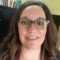 Laurie Kichak