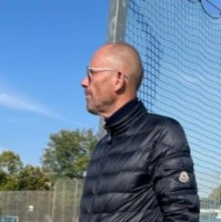 Klaus L. Wübbenhorst