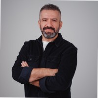 Can Dinibütünoğlu