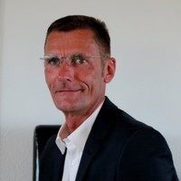 Henrik Skov