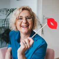 Nienke van der Sar - CSO