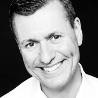 Dr. Thomas Poschkamp, Mdm