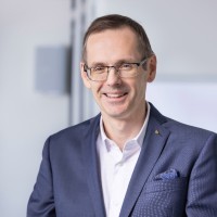 Oliver Kröpfl