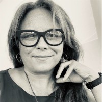 Angela Schmidt