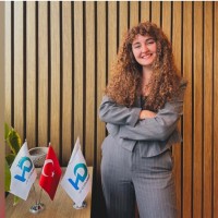 Ece Yıldız