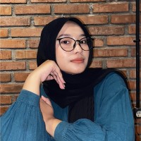 Riska Adelia