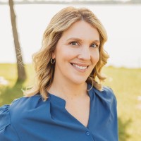 Lindsay Mills