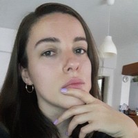 nilüfer baş