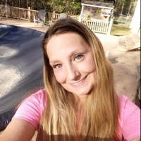 Stacie Dennis