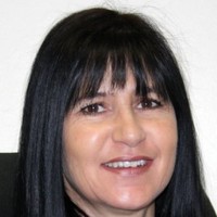 Therese Pluck