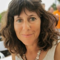 Claudia Abraham
