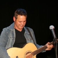 Aaron Nel
