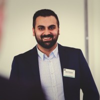 Dr. Damun Mollahassani