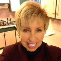 Pamela Schlegel