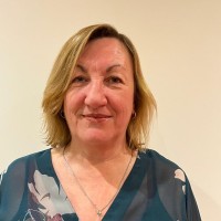 Helen Chaloner, MBACP, Assoc CIPD,