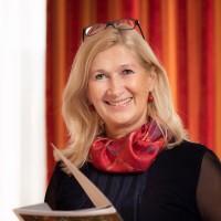 Birgit Schneider-Krassnitzer, MBA
