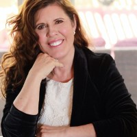 Traci Human