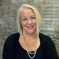 Dee Wolfe
