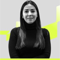 Luciana Tavares, Cfp®