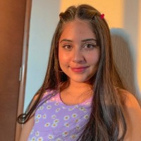 Andrea Flores Campos
